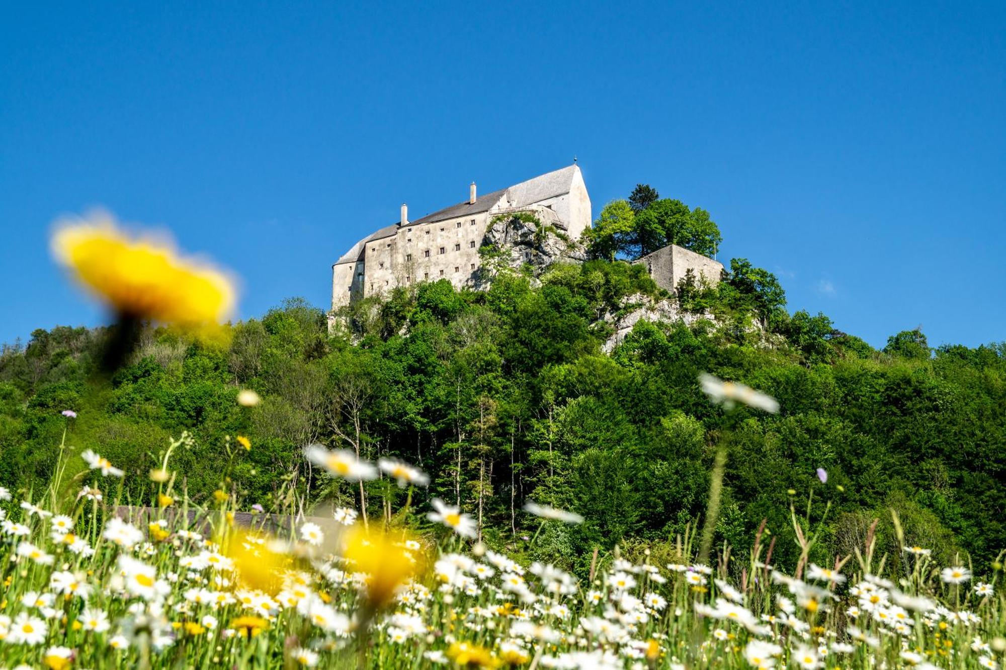 Burg Altpernstein Hotel Micheldorf in Oberosterreich Luaran gambar